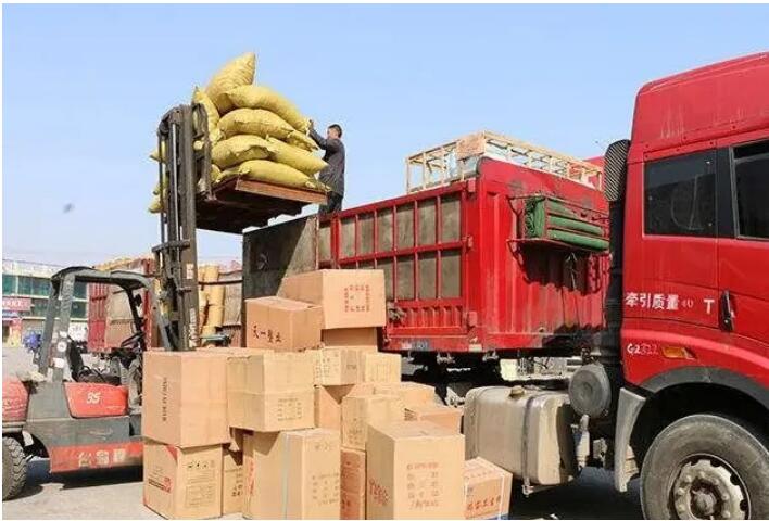 厦门到德钦县物流专线